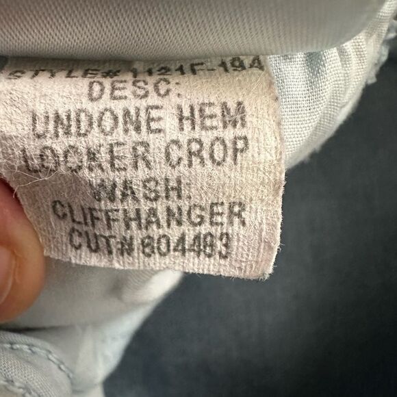 MOTHER Jeans Looker Undone Hem - Picture 6 of 7